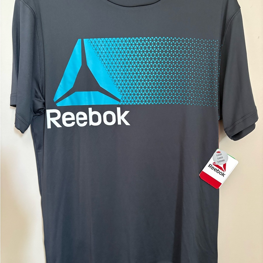 Reebok Men's Dark Gray and Blue Graphic Tee NWT Men’s Small